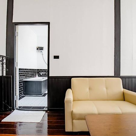 Hotel Haheng House à Bangkok Extérieur photo